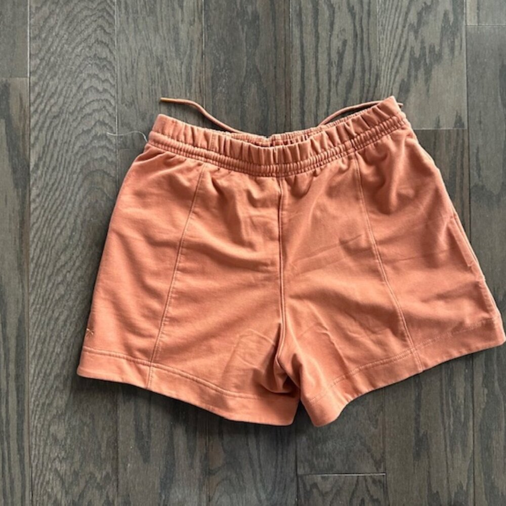 Athleta Drawstring Knit Shorts with Front Pockets - Picture 10 of 15